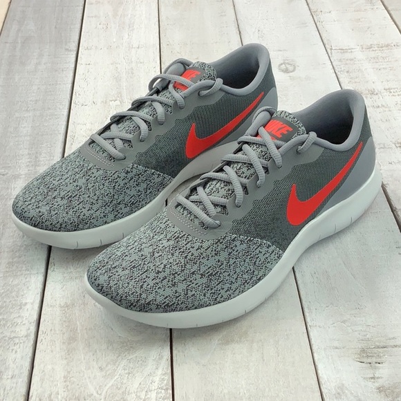 dansko clogs with leggings